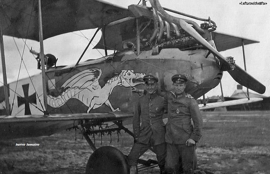 AVIONS ET PILOTES.