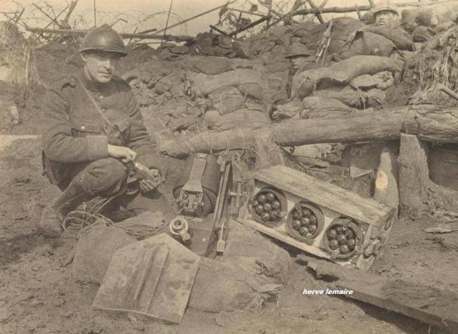 WAPENS / armement :