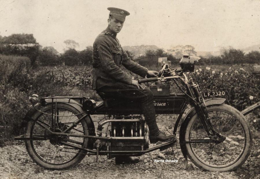 LES MOTOS .