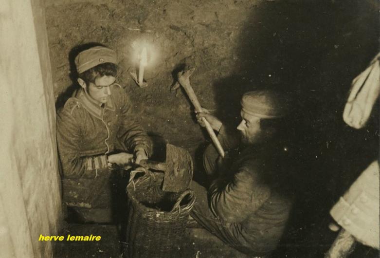 LES HOMMES FELDGRAU.