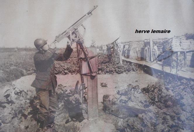 LES FUSILLIERS MARINS.ET SOLDATS BELGES.