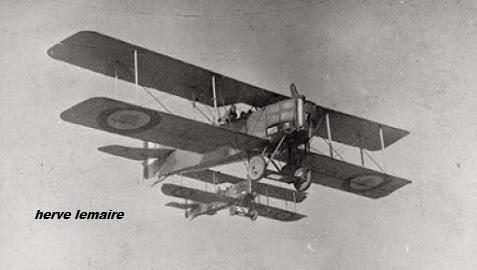 LES AVIONS