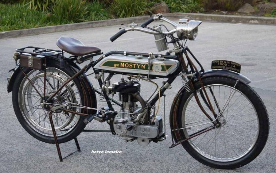LES MOTOCYCLETTES .