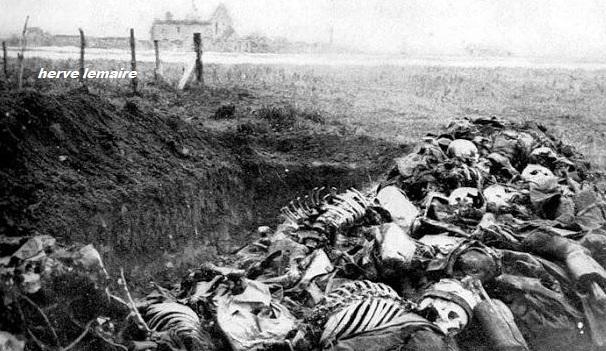 LES PREMIERES SEPULTURES .