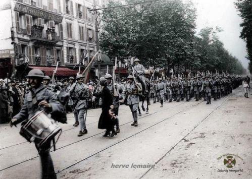LE  SERRANOS .