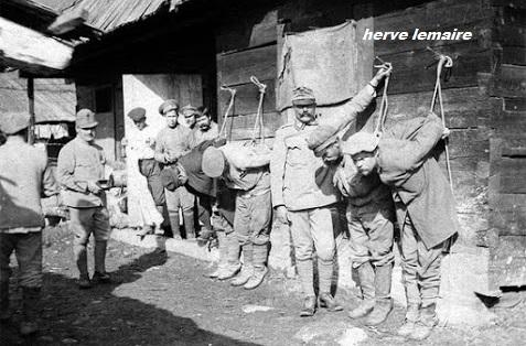 AUSTRO -HONGROIS .