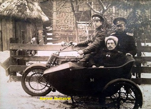 LES MOTOS .