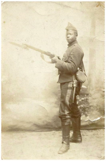 LES FUSILLIERS MARINS.ET SOLDATS BELGES.
