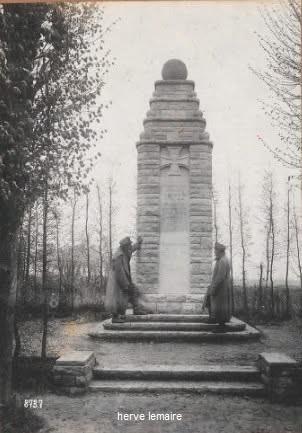KRIEGERDENKMAL .