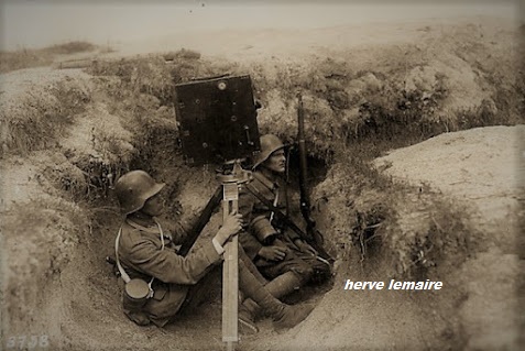 KOMMUNIKATION .