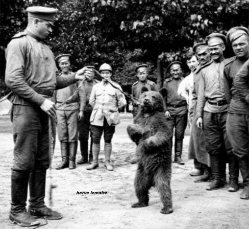 DE LA RUSSIE .