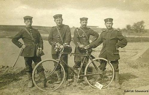 CYCLES & DIVERS .