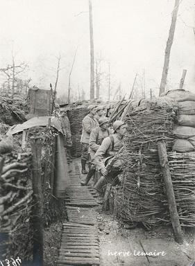 VILLERS AUX BOIS .